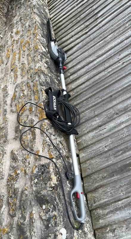 Photo of free ECKMAN Telescopic hedge trimmer (Near Evercreech BA4) #1