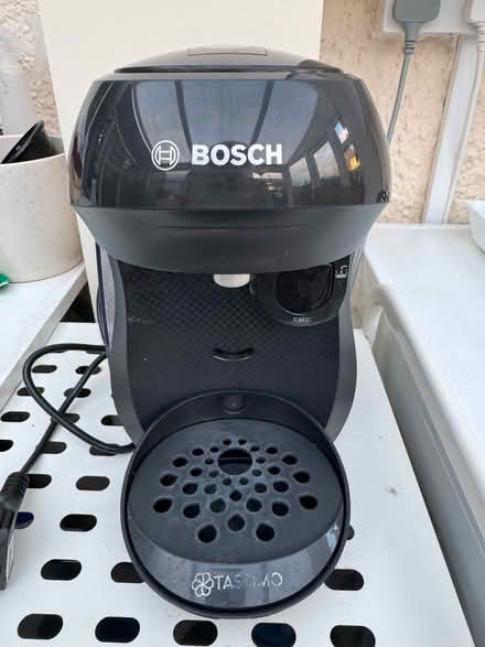 Photo of free coffee machine (Downend BS16) #2