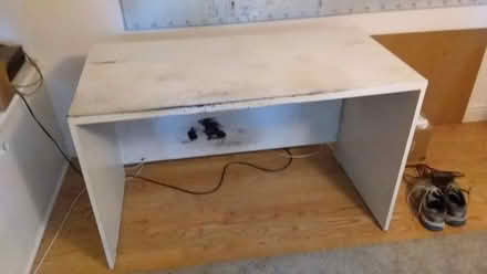 Photo of free Desk (Montpelier BS6) #1