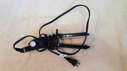 Photo of free Curling iron (Third Line and Bridge area) #1