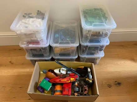 Photo of free LEGO pieces (Kilburn Park NW6) #1