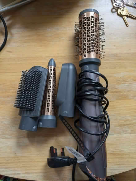 Photo of free Styling brush (Brixton Hill SW2) #1