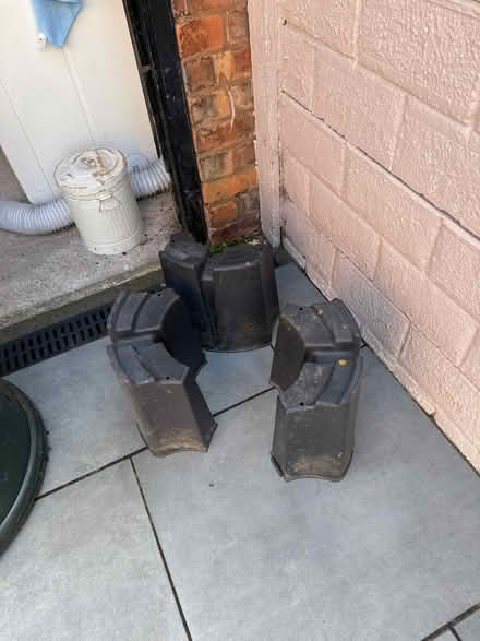 Photo of free Water butt stand (PR9 (Churchtown)) #1