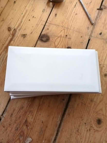 Photo of free 10 bevelled rectangular tiles (Oxford OX2) #1