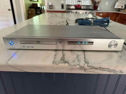 Photo of free Samsung DVD player (Dunstable, MA) #2