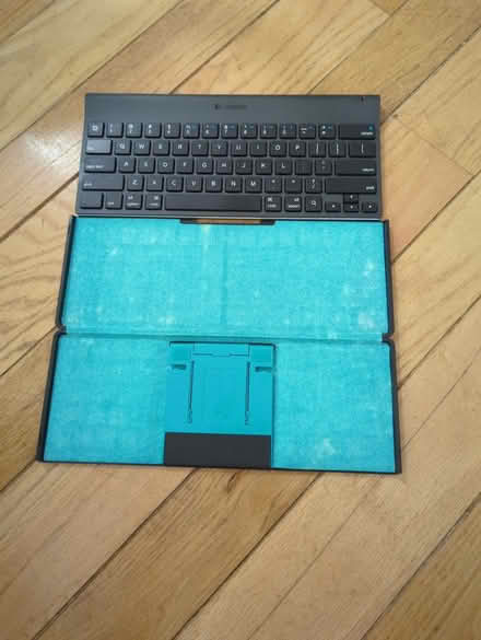 Photo of free Bluetooth keyboard (Broad ripple) #1
