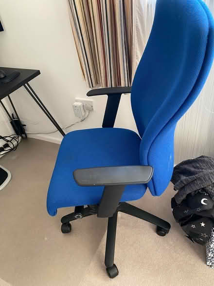 Photo of free Office chair (Kennington) #1