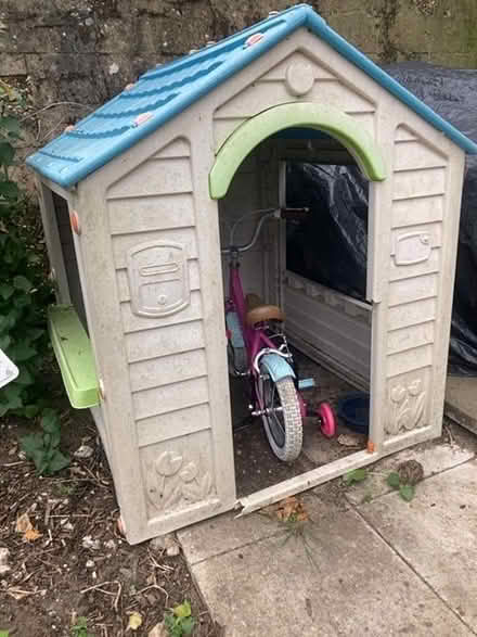 Photo of free Toy house (Thorpe Hamlet NR1) #1