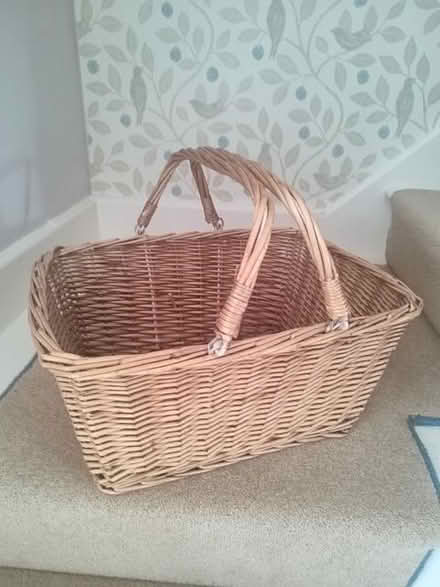 Photo of free Picnic style basket (Earlsdon CV5) #1