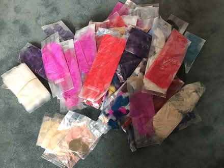 Photo of free Large quantity of ostrich feathers (Bristol BS3) #1