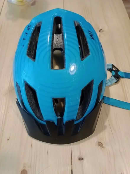 Photo of free Child's bike helmet (Buckstone EH10) #1