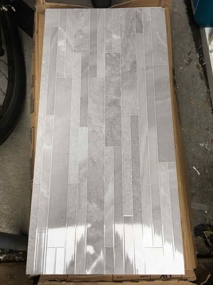 Photo of free Light grey patterned wall tiles (SN3 1) #1