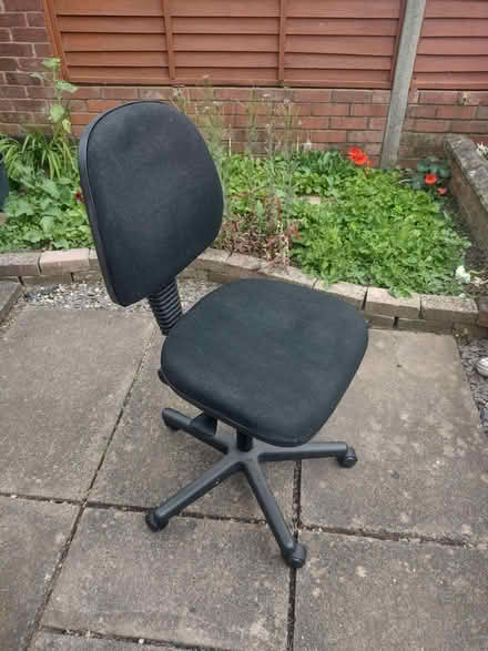 Photo of free Office chair (Holbrooks CV6) #1