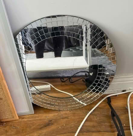 Photo of free Circular mirror (Seaton Delaval) #1