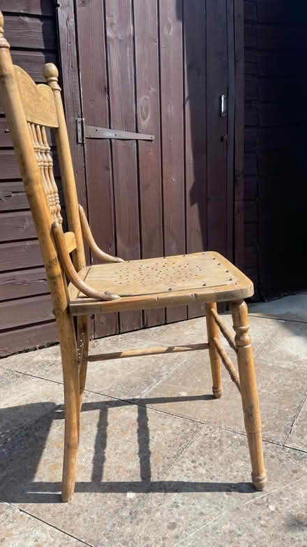 Photo of free Wooden chair (Leominster HR6) #2
