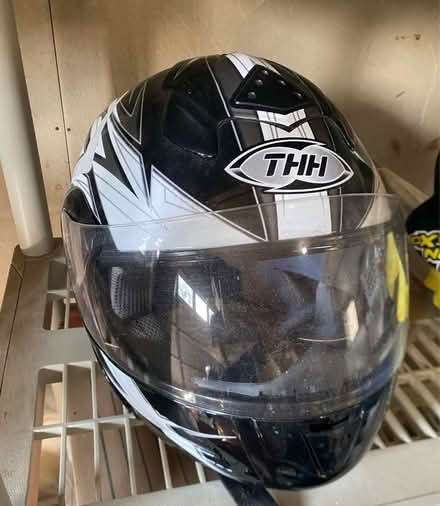 Photo of free mens motorcycle helmet (Town of Kensington) #1