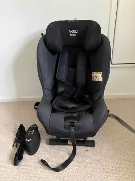 Photo of free Axkid Minikid 2.0 Car Seat (Knightsfield AL8) #1