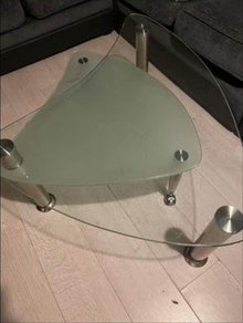 Photo of free 2 tier glass coffee table (Bracknell’s RG42) #2