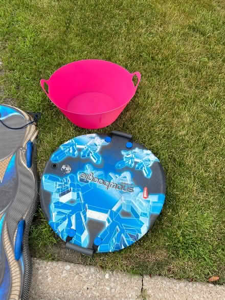 Photo of free Sleds (Glenview) #2