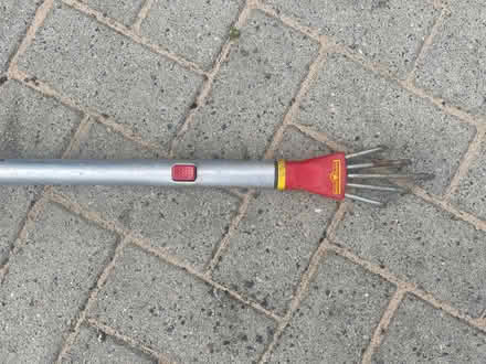 Photo of free Wolf tools handle and interchangeable head (Fleetville AL1) #1