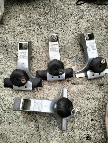 Photo of free Thule roof bars (Swindon SN2) #2