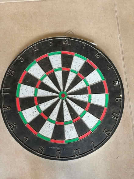 Photo of free Dart board (Dore S17) #1