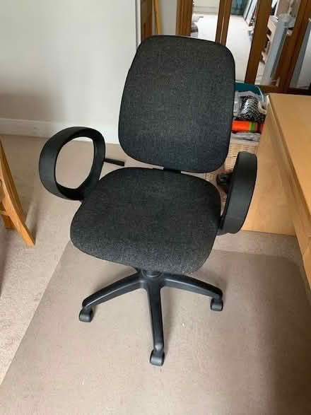Photo of free Desk Chair on wheels and Runner-mat (Worcester Park KT4) #1