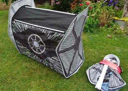 Photo of free Star Wars X-Wing Play Tent (Hazlemere HP15) #1