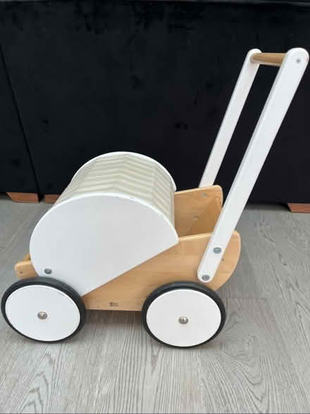 Photo of free Toy pram (Surbiton KT5) #3