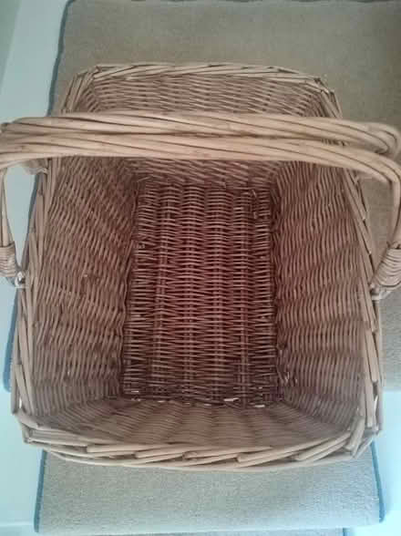 Photo of free Picnic style basket (Earlsdon CV5) #2