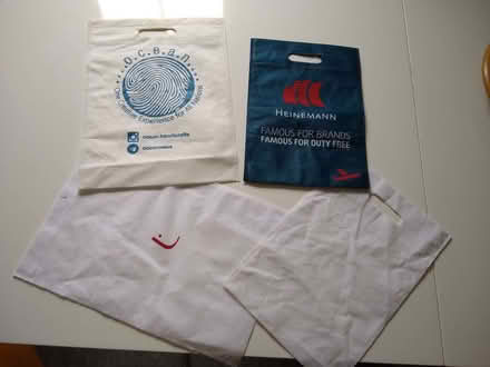 Photo of free 4 cloth type bags (Emsworth PO10) #1