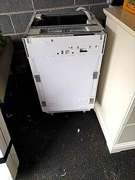 Photo of free Slimline Integrated Dishwasher (Bath & North East Somerset BS31) #1