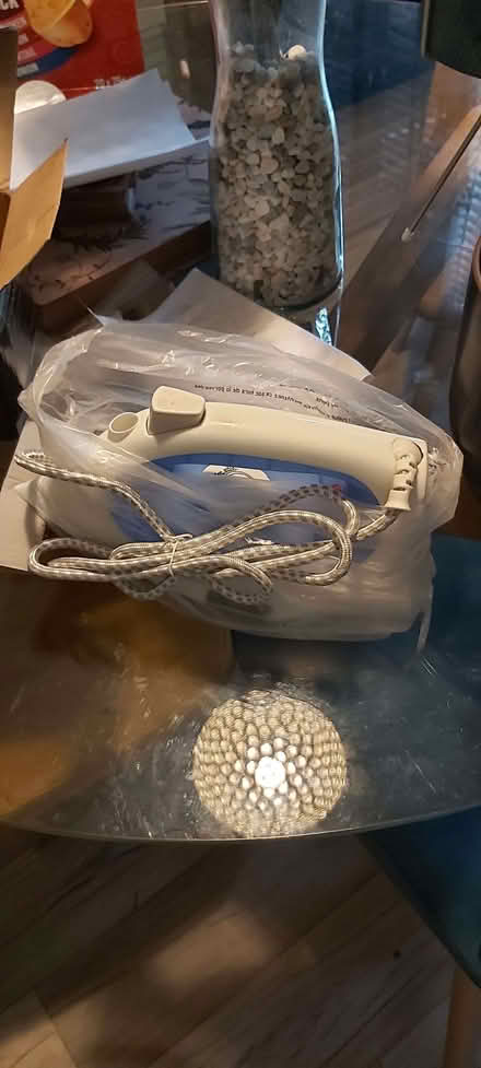 Photo of free Basic dry/steam iron (Moseley B13) #1