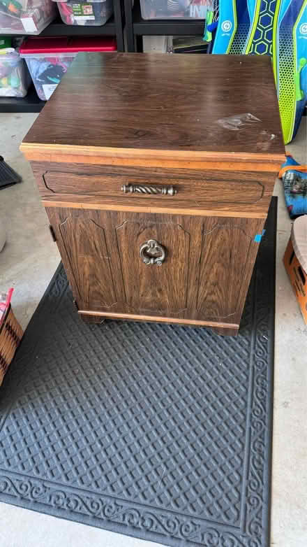 Photo of free Kenmore Sewing Machine (Bluejay Way. Charlottesville) #1