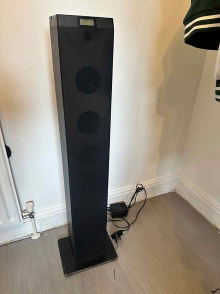 Photo of free Bush speaker (HA0) #1