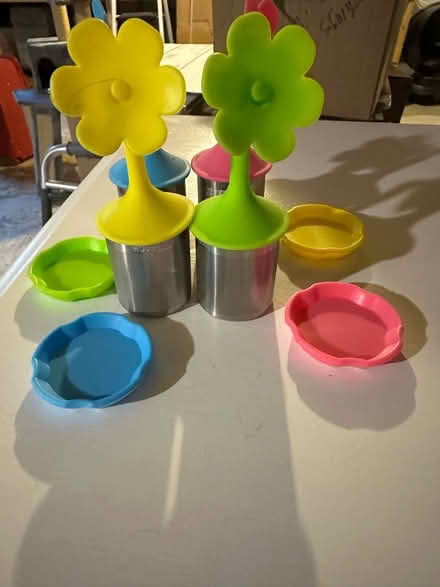 Photo of free Random Items (Delaplane Manor, Newark) #1