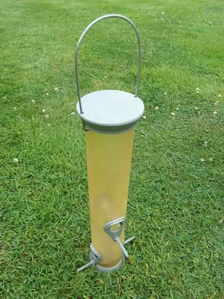 Photo of free Bird Feeder (Cookhill B49) #1