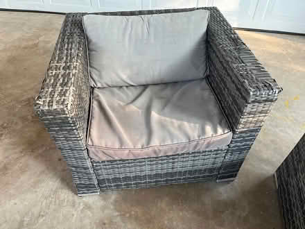 Photo of free outdoor furniture (Panther Creek) #2