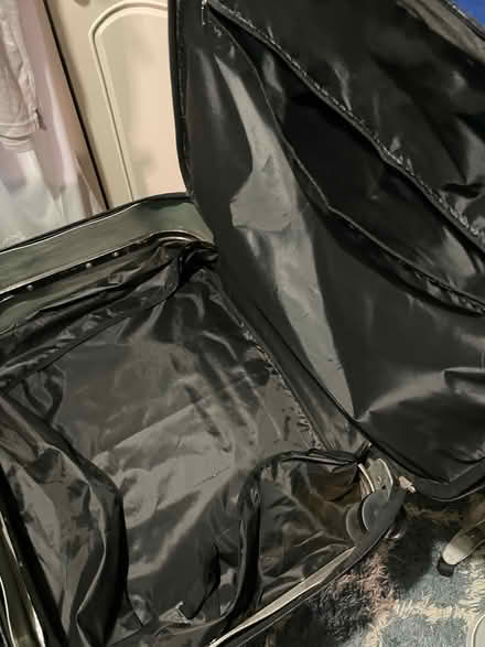 Photo of free Large Suitcase samsonite (DE23) #2