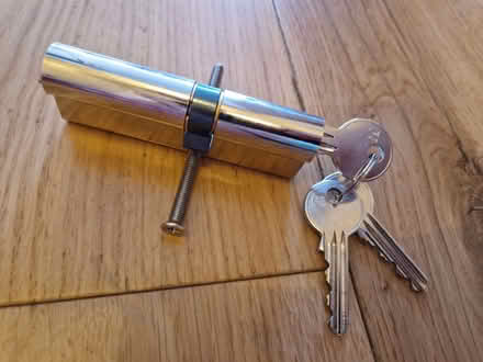 Photo of free Cylinder door lock with 3 keys (Bog Gate TW9) #1