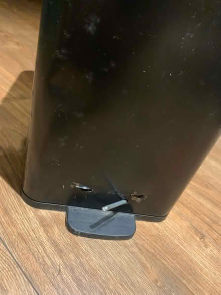 Photo of free Pedal bin (Walthamstow E17) #2