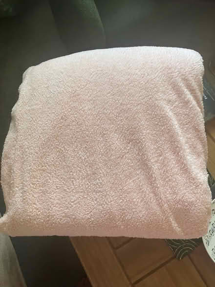 Photo of free Double duvet cover (Waddon) #1