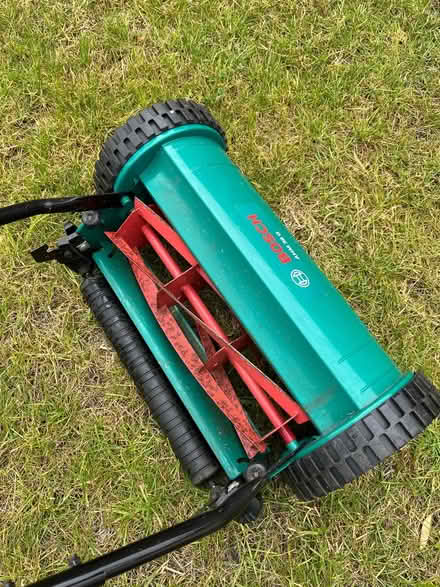 Photo of free Manual/hand-push lawn mower (SG5) #2