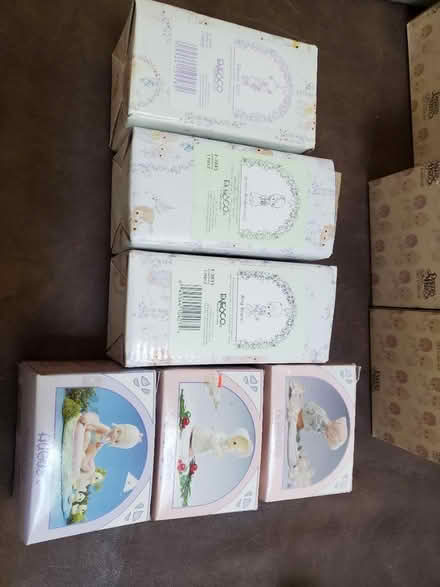 Photo of free Precious moments figures (Andover) #4