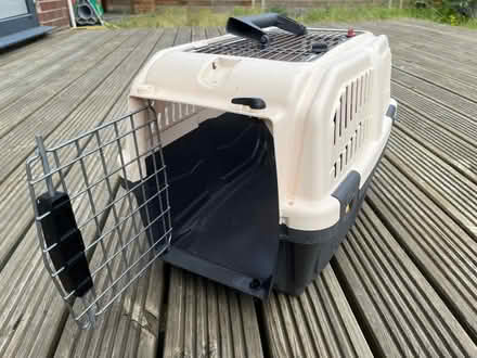 Photo of free Pet carrier (Thorpe St Andrew NR7) #2