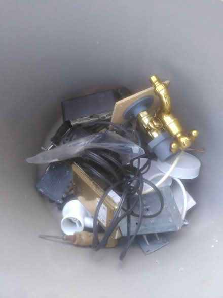 Photo of free Various tools and wires / cables (Woolton L25) #2