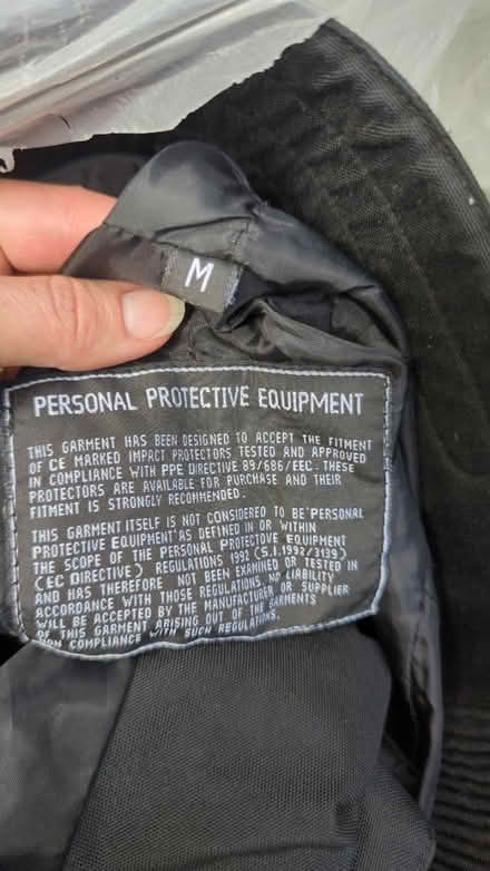 Photo of free Women's trousers for biking (King George's Park: SW18 4) #2
