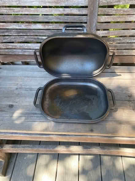 Photo of free cast iron oven for baking (Berkeley) #1