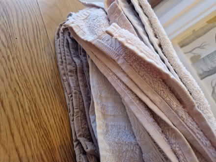 Photo of free Towels (Bog Gate TW9) #2