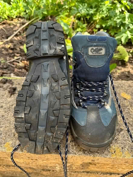 Photo of free Cotton Traders walking boots size 40, never worn (Combe Down) #2